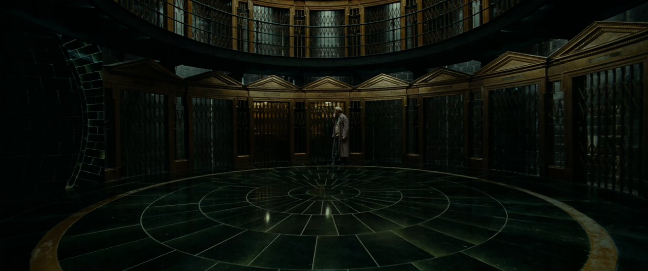 Harry Potter and the Deathly Hallows - Part 1 (2010) BluRay Hindi + English 720p 10bit HEVC HE-AAC 5.1 ESub.mkv.0002